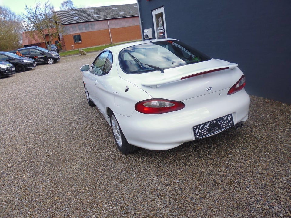 Hyundai Coupé 2,0  3d