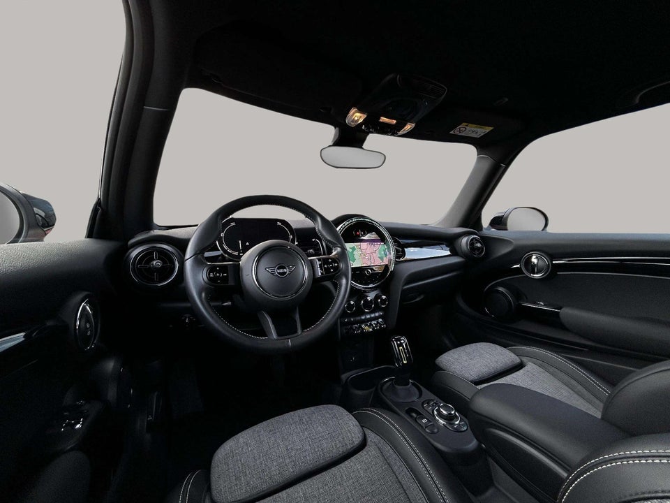 MINI Cooper SE Classic Trim 3d