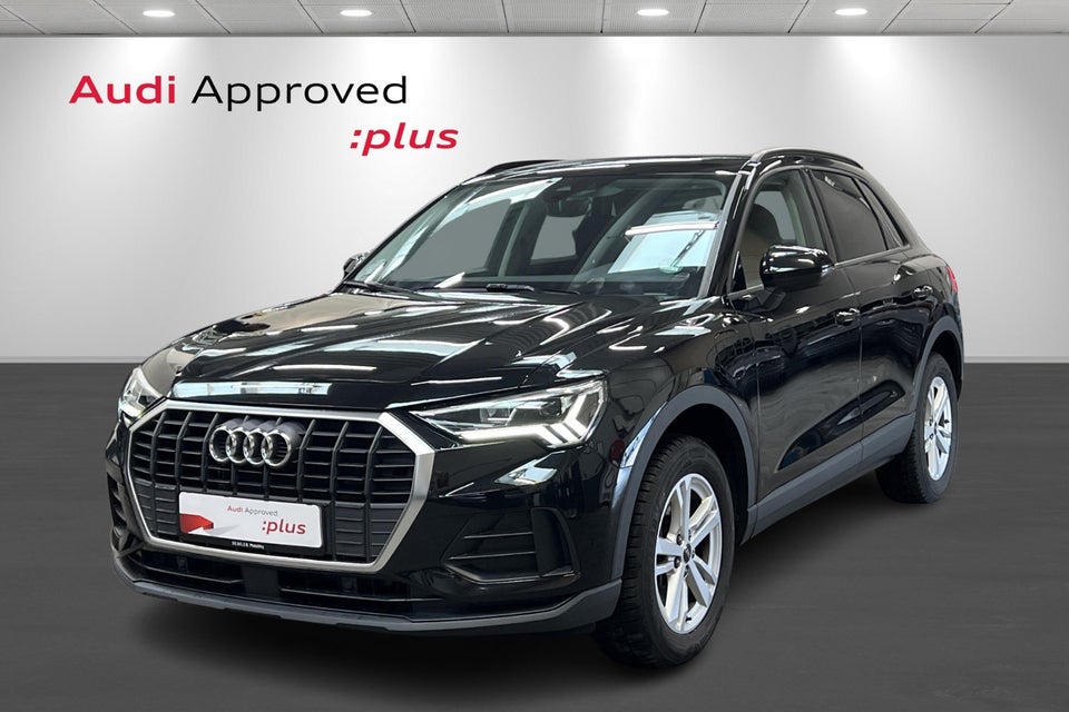 Audi Q3 45 TFSi e Attitude plus S-tr. 5d