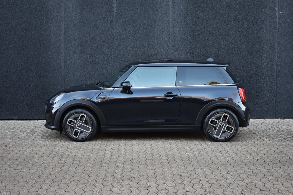 MINI Cooper SE Yours Trim 3d