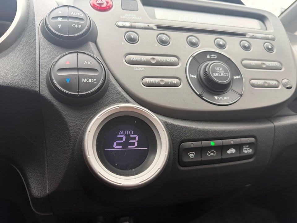 Honda Jazz 1,4 Comfort i-Shift 5d