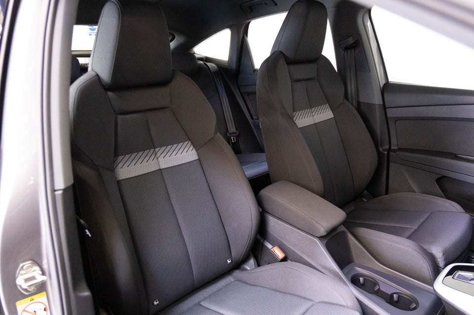 Audi Q4 e-tron 40 Advanced Sportback 5d