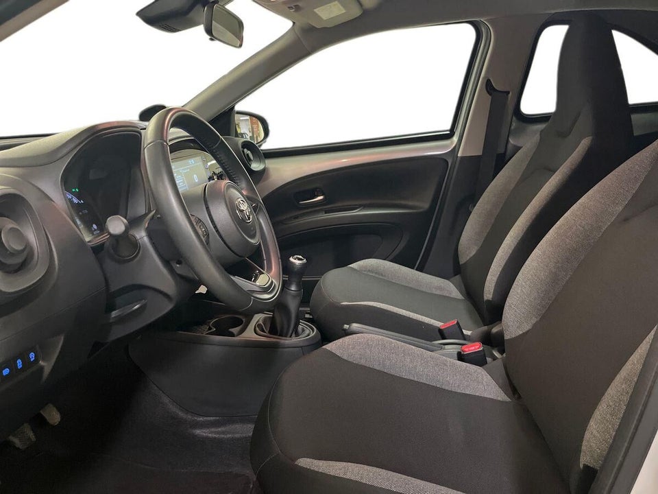 Toyota Aygo X 1,0 Active 5d