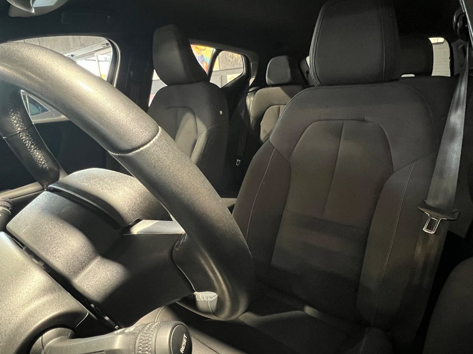 Volvo XC40 P6 ReCharge Plus 5d