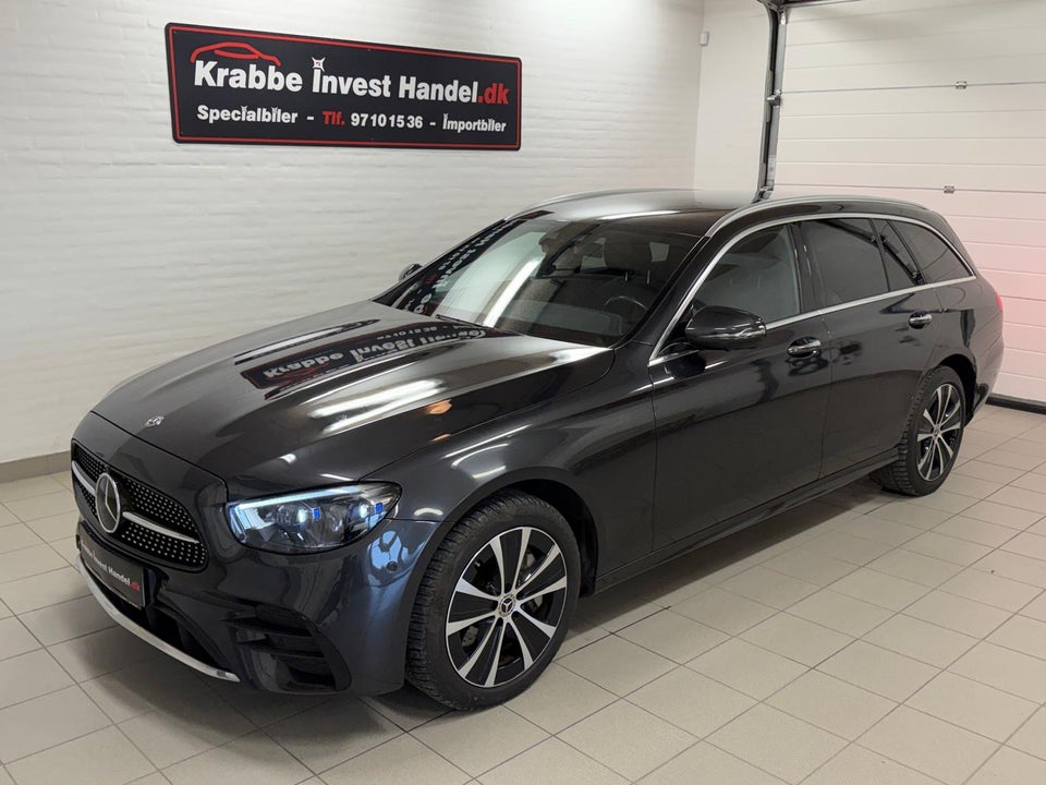 Mercedes E300 de 2,0 AMG Line stc. aut. 4Matic 5d