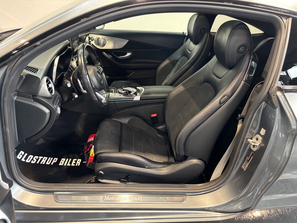 Mercedes C300 2,0 AMG Line Coupé aut. 2d