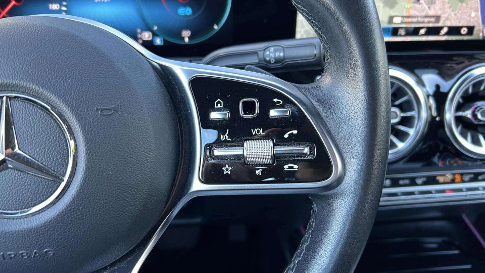 Mercedes EQA250 Progressive 5d