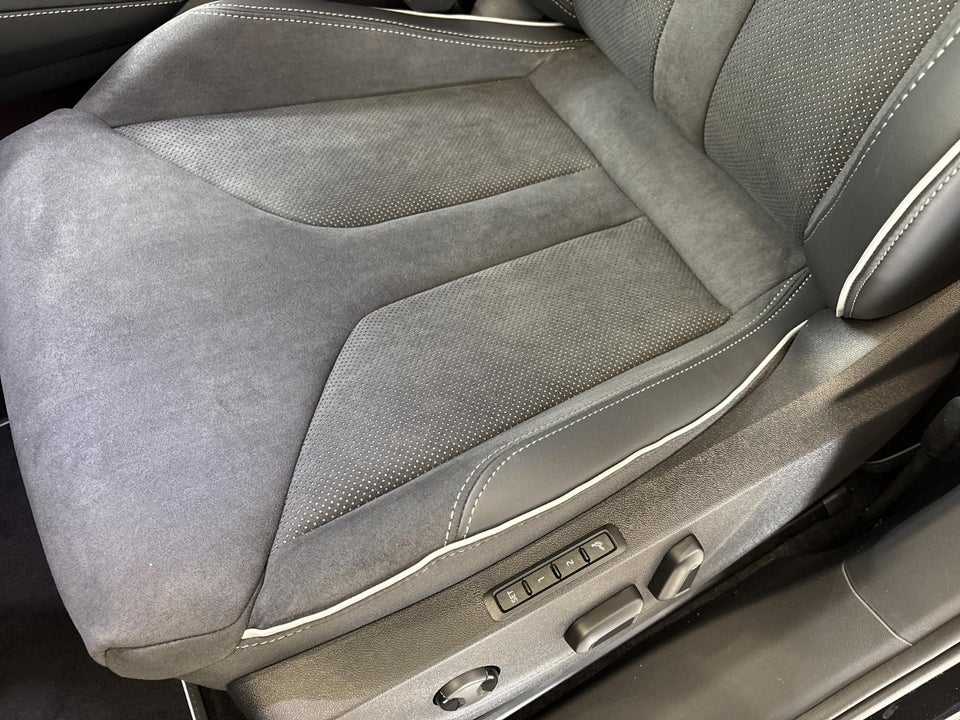 Skoda Elroq 60 iV Sportline 5d