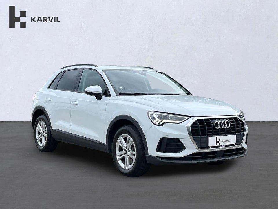 Audi Q3 45 TFSi e Attitude plus S-tr. 5d