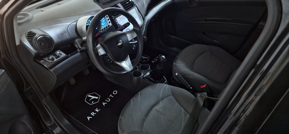 Chevrolet Spark 1,0 LS 5d
