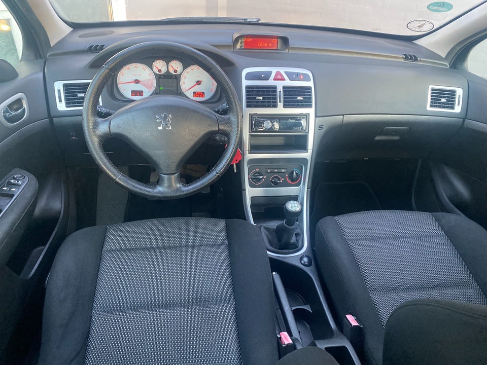Peugeot 307 2,0 Griffe 5d