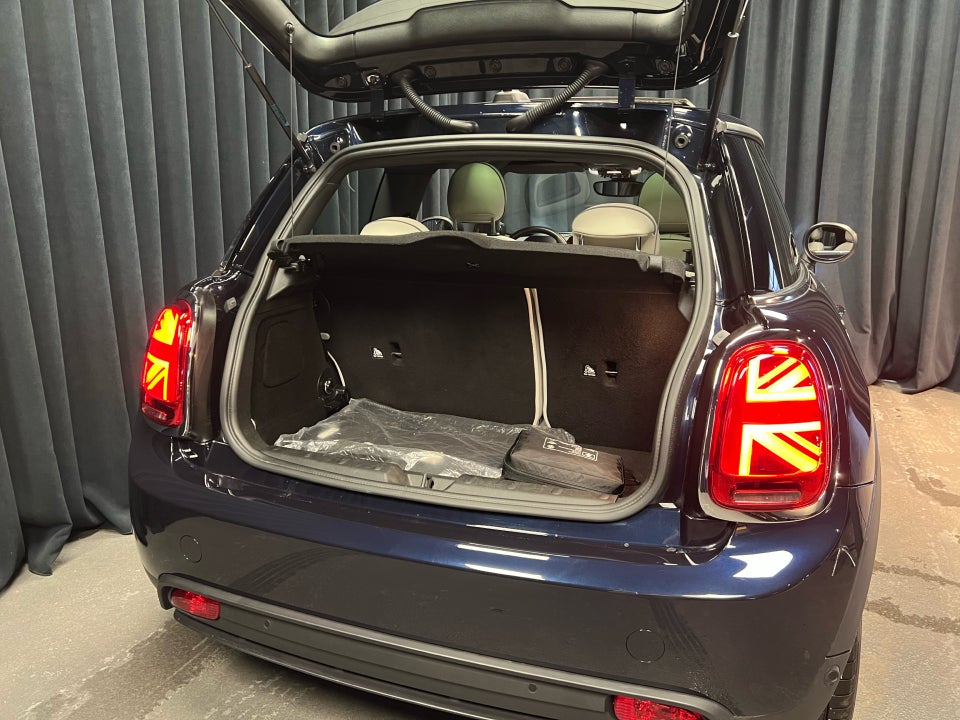 MINI Cooper SE Yours Trim 3d