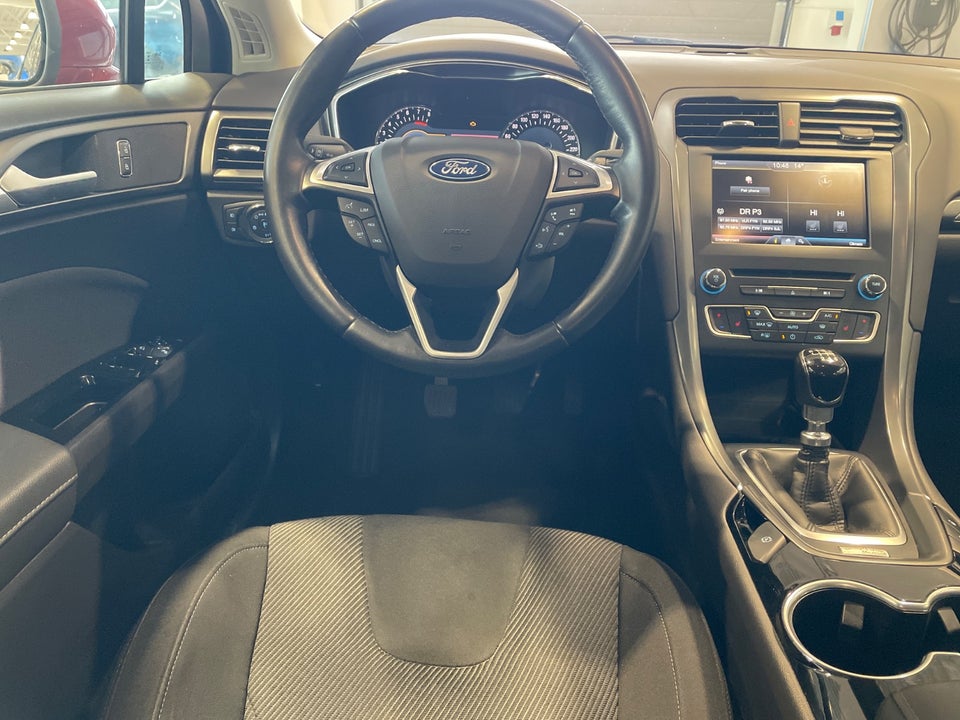 Ford Mondeo 1,5 SCTi 160 Titanium 5d