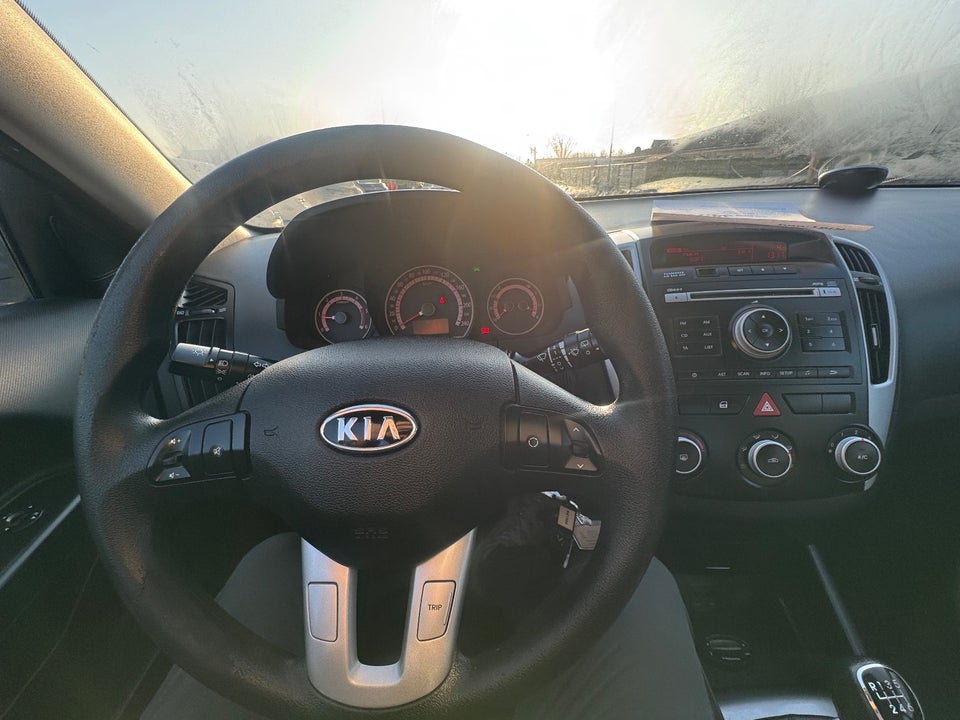 Kia Ceed 1,6 CRDi 90 Active SW 5d