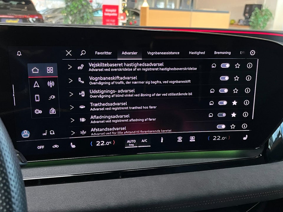 Audi SQ6 e-tron quattro 5d