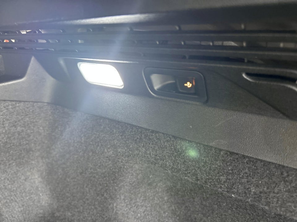 VW ID.4 77 Style 4Motion 5d