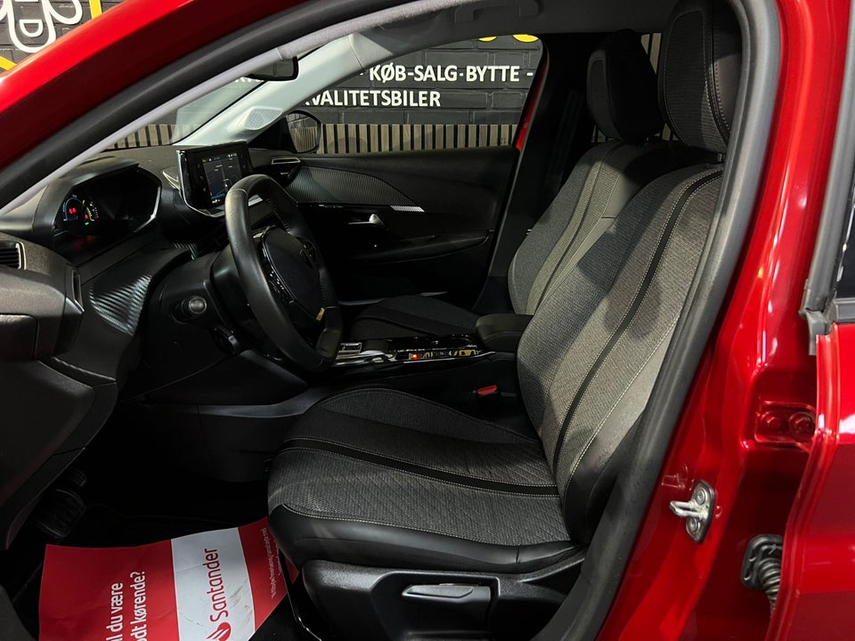 Peugeot e-208 50 Active Pack 5d