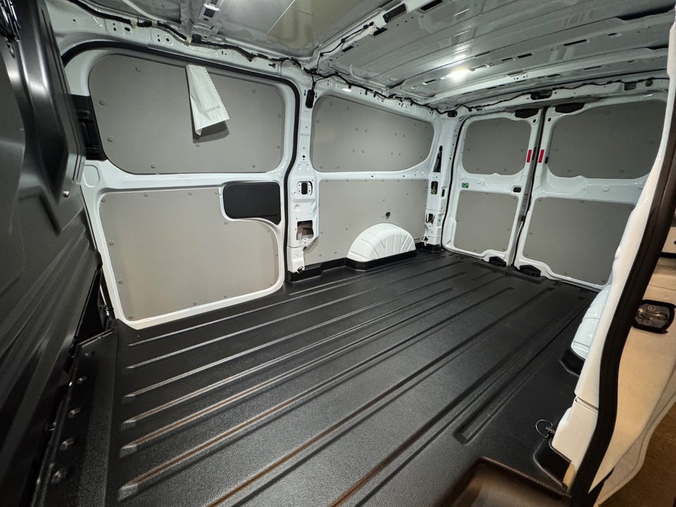 Ford Transit Custom 300L 2,0 EcoBlue Limited