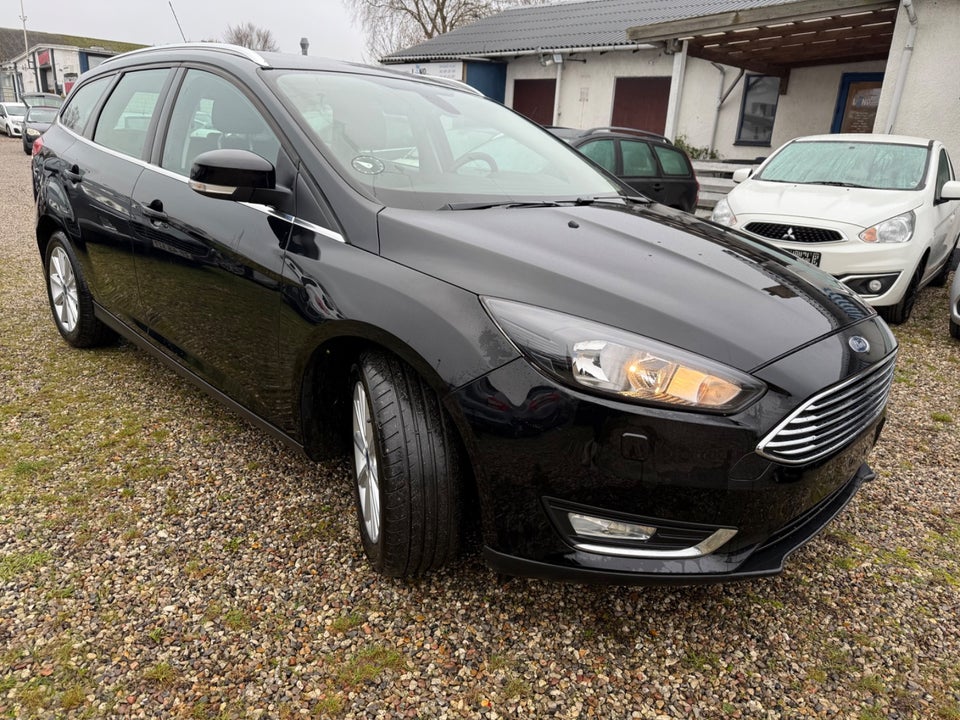 Ford Focus 1,0 SCTi 125 Titanium stc. 5d