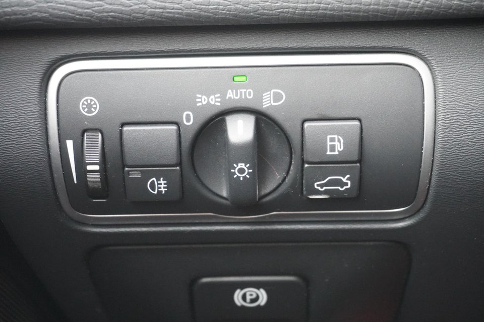 Volvo XC60 2,0 D3 150 Momentum aut. 5d