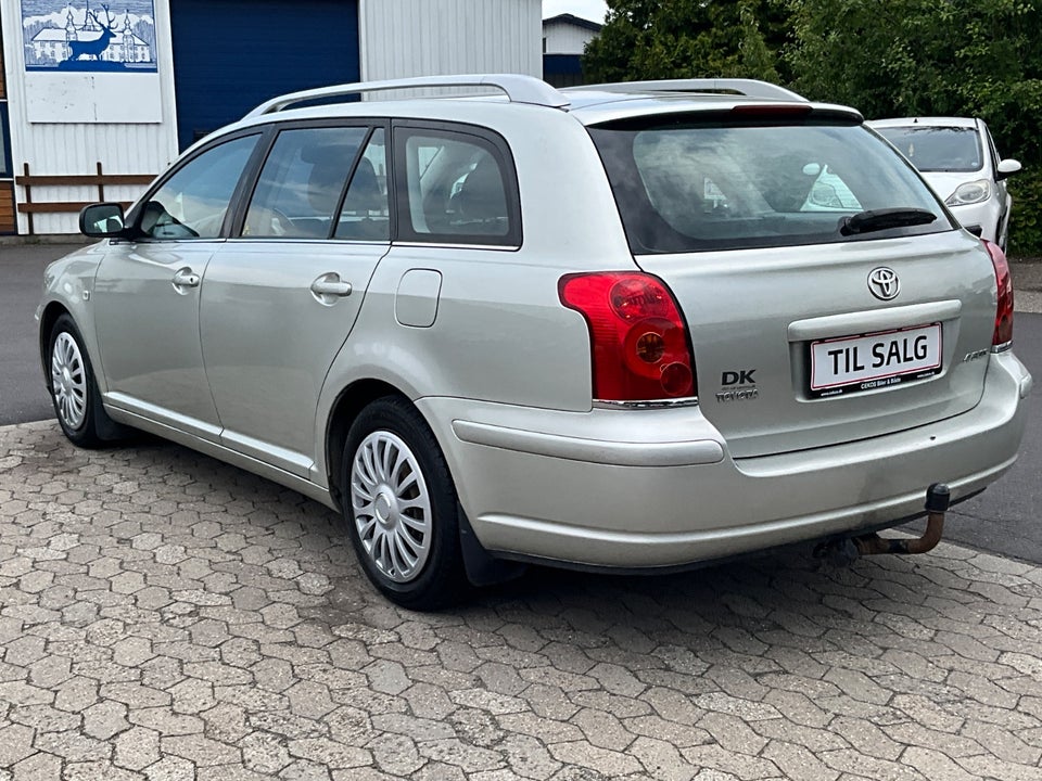 Toyota Avensis 1,8 VVT-i Sol stc. 5d