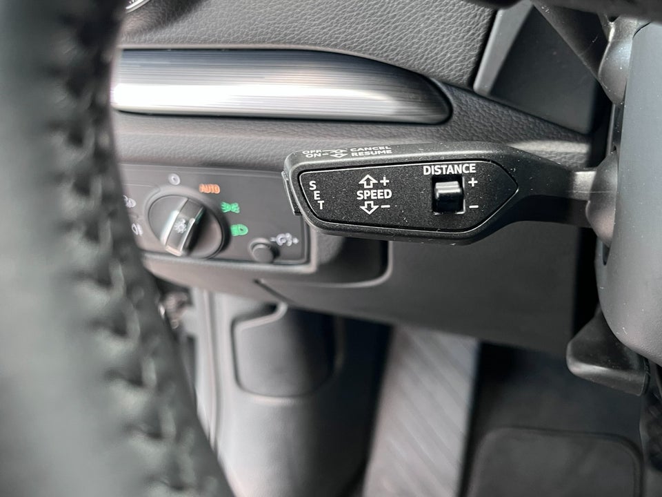 Audi A3 1,4 e-tron Sportback S-tr. 5d