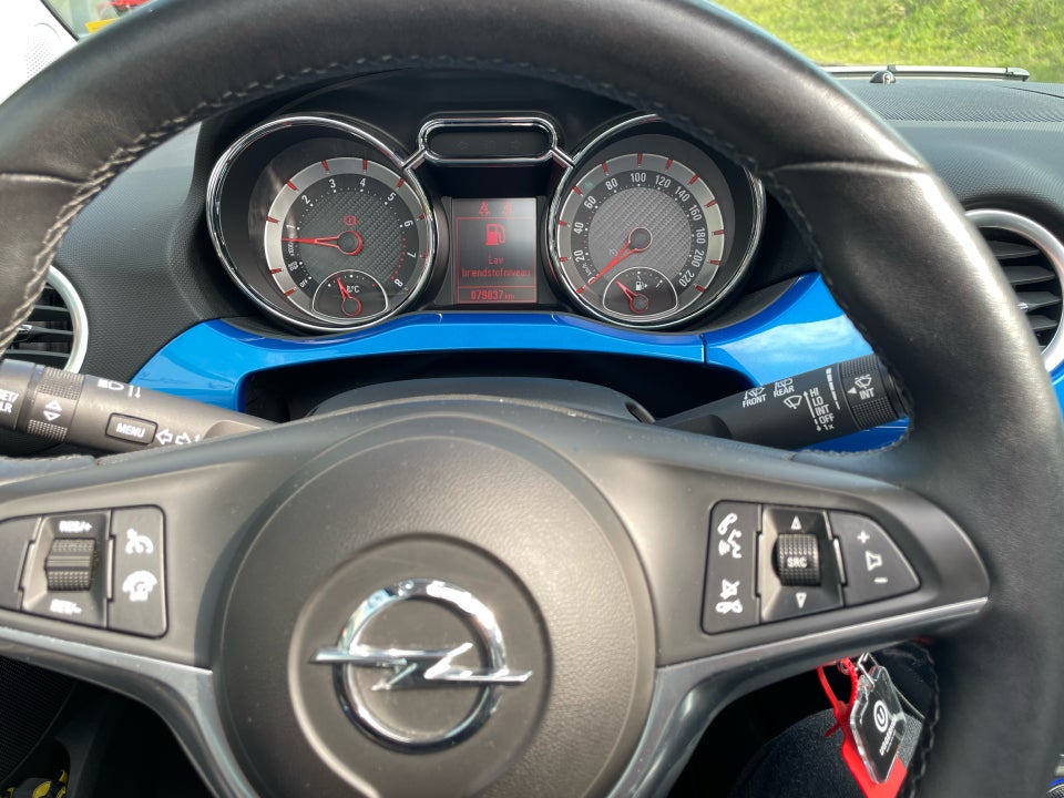 Opel Adam 1,0 T 90 Rocks 3d