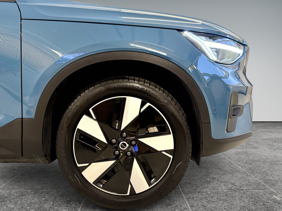 Volvo EX40 Extended Range Core 5d