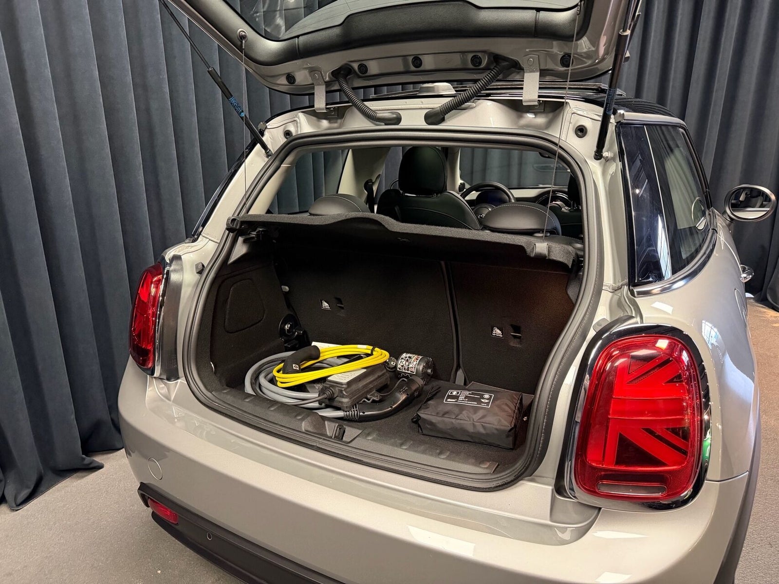 MINI Cooper SE Edition Premium Plus 3d