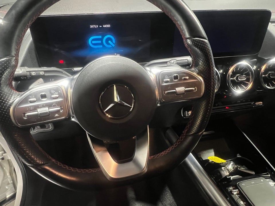 Mercedes EQA250 AMG Line 5d