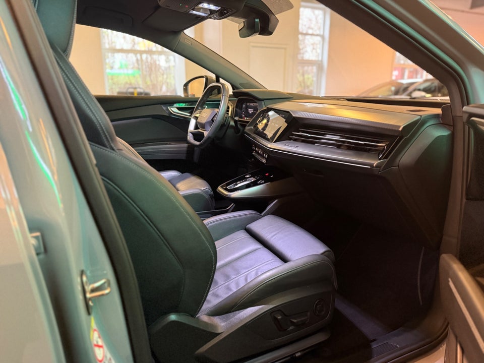 Audi Q4 e-tron 50 Attitude quattro 5d