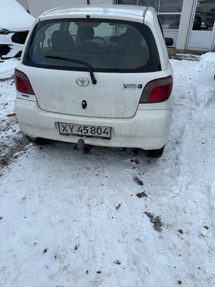 Toyota Yaris 1,0 Luna 3d