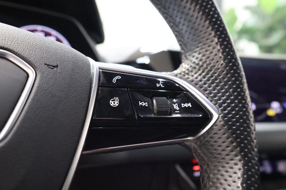 Audi e-tron GT quattro 4d