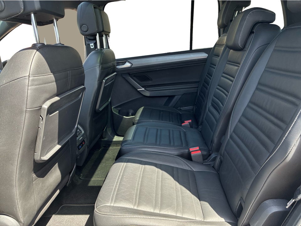 VW Touran 1,5 TSi 150 R-line 7prs 5d
