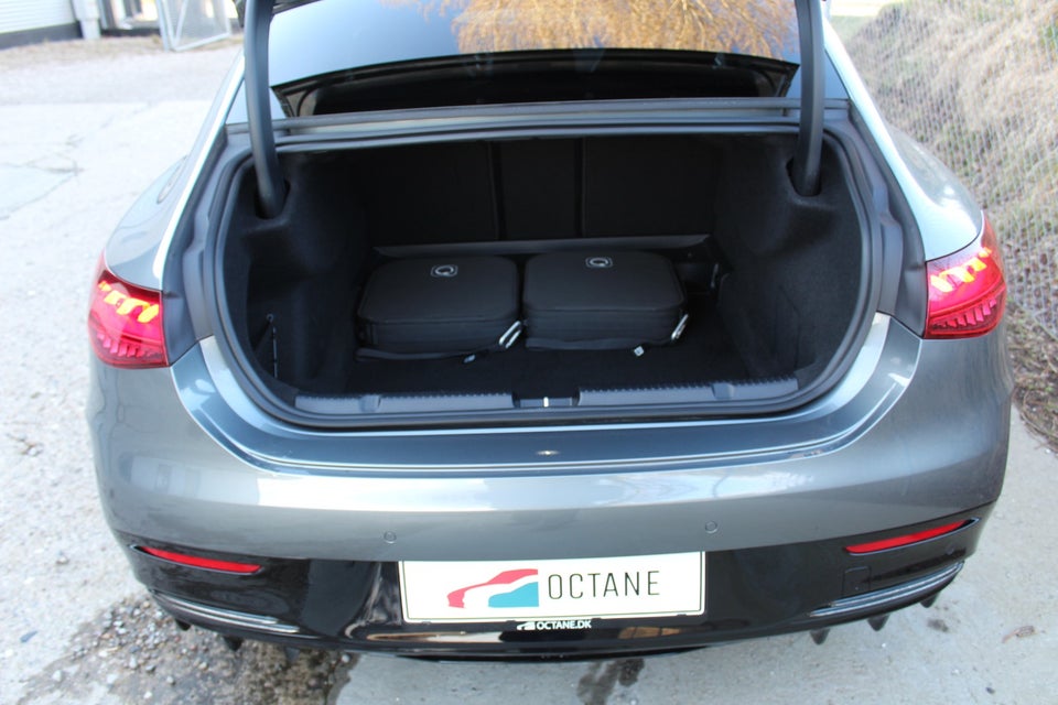 Mercedes EQE350 AMG Premium Plus 4Matic 4d