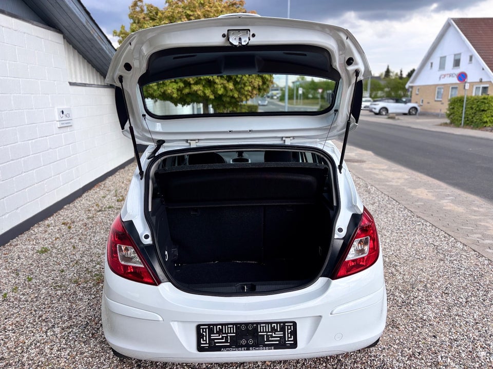Opel Corsa 1,0 12V Enjoy 5d