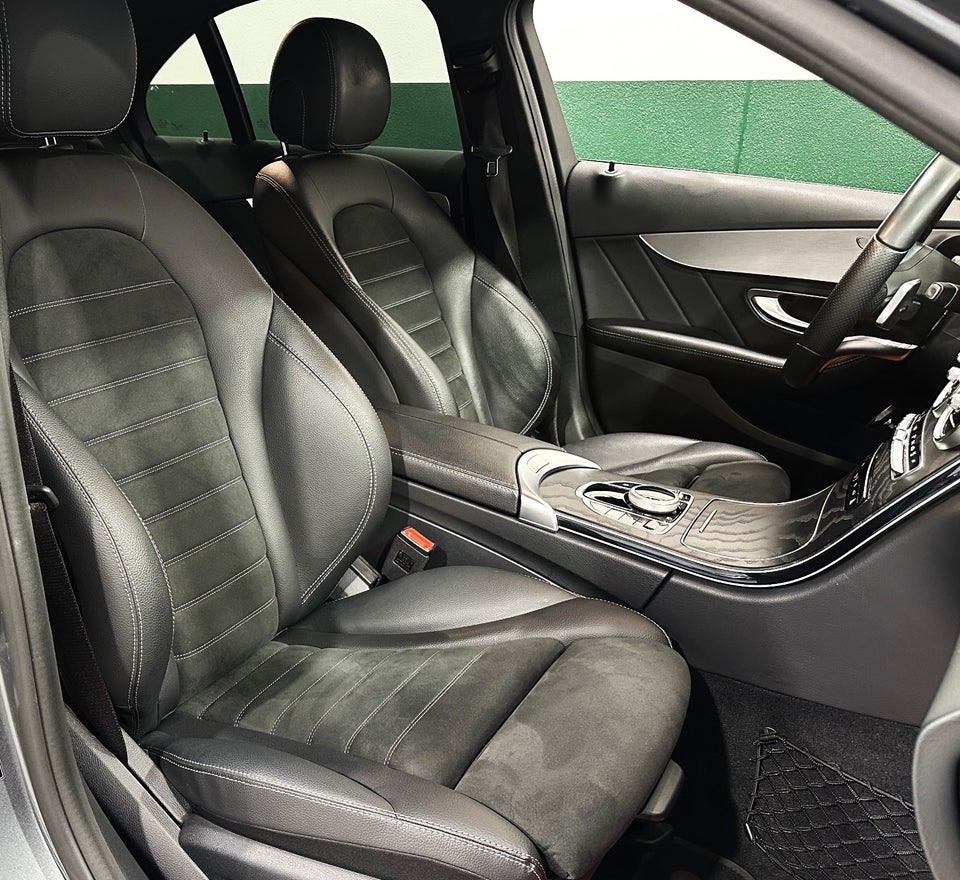 Mercedes C220 d 2,0 AMG Line aut. 4d