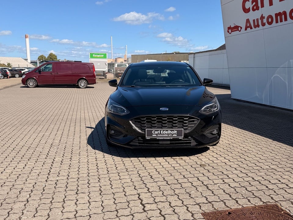 Ford Focus 1,0 EcoBoost ST-Line 5d