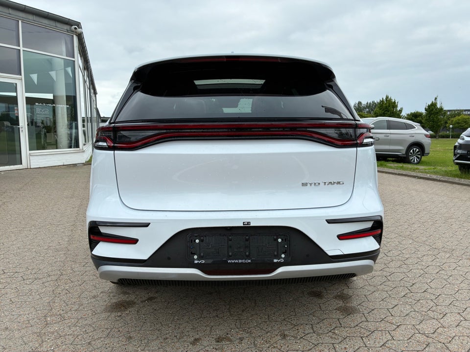 BYD Tang 109 Flagship AWD 7prs 5d