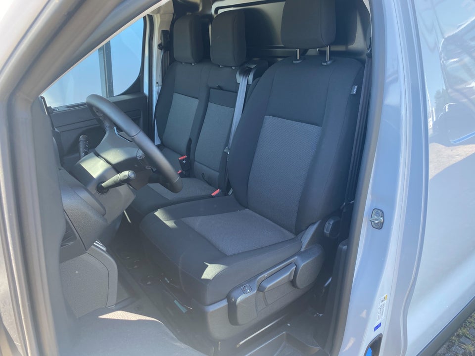 Citroën Jumpy 2,0 BlueHDi 145 L3 FlexLine