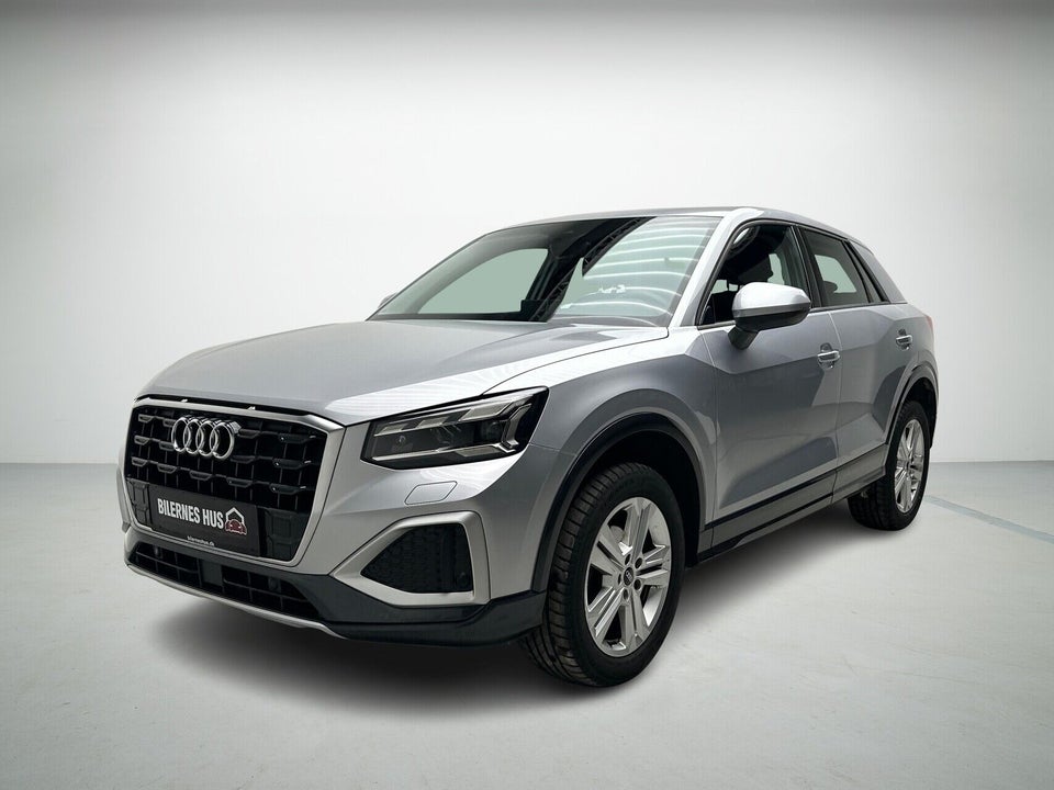 Audi Q2 35 TFSi Prestige S-tr. 5d