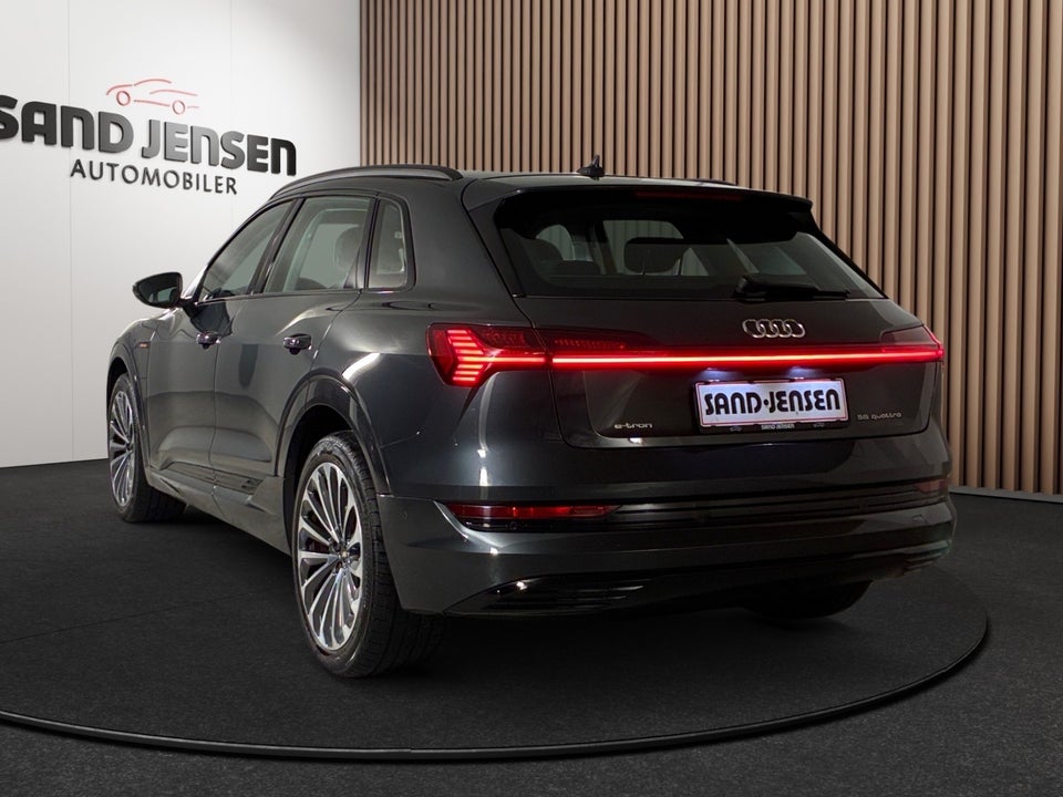 Audi e-tron 55 Prestige quattro 5d