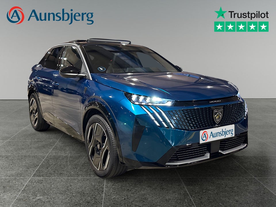 Peugeot e-3008 77 GT Pack 5d