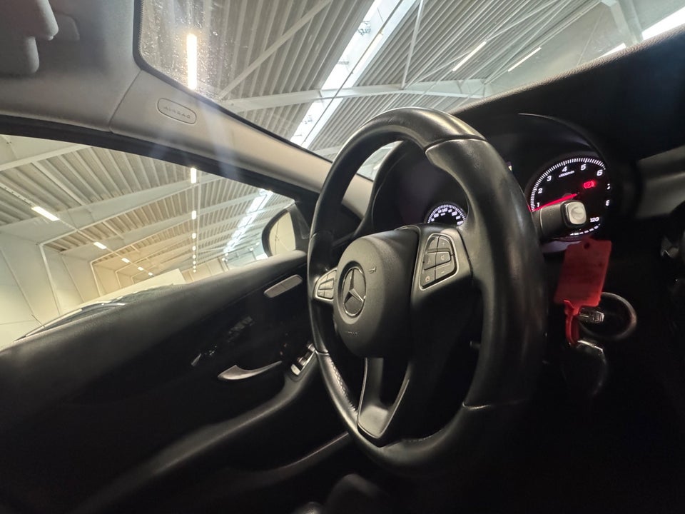 Mercedes C200 2,0 Exclusive aut. 4d