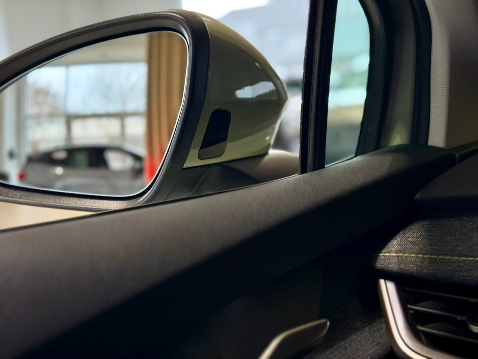 Skoda Elroq 60 iV Loft 5d