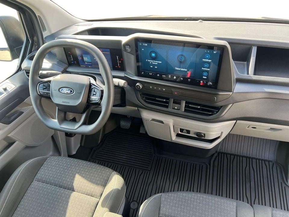 Ford Transit Custom 320S 2,5 PHEV Trend CVT