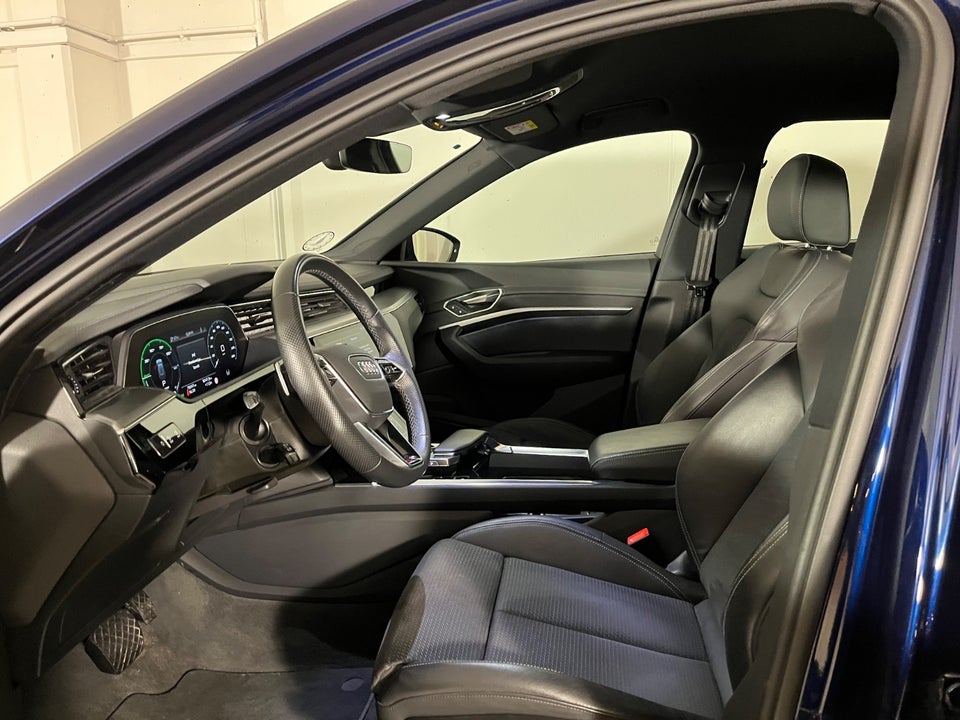 Audi e-tron 55 S-line quattro 5d