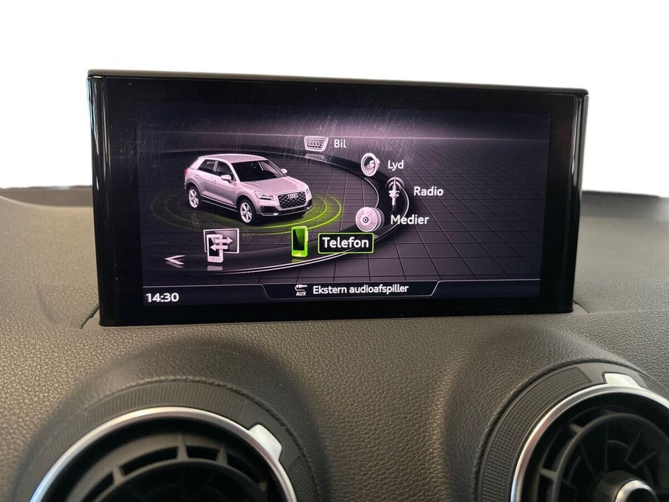 Audi Q2 35 TFSi Prestige S-tr. 5d