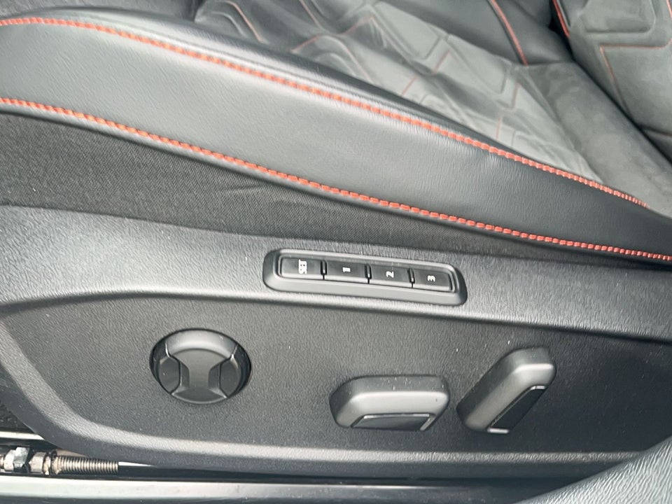 Seat Leon 1,4 eHybrid FR Sportstourer DSG 5d