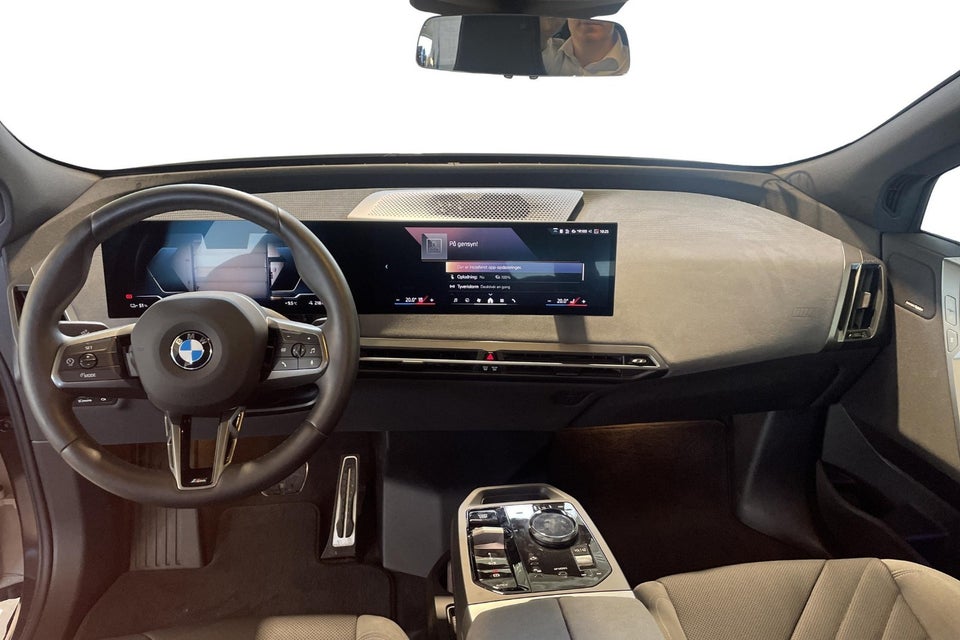 BMW iX xDrive45 M-Sport 5d